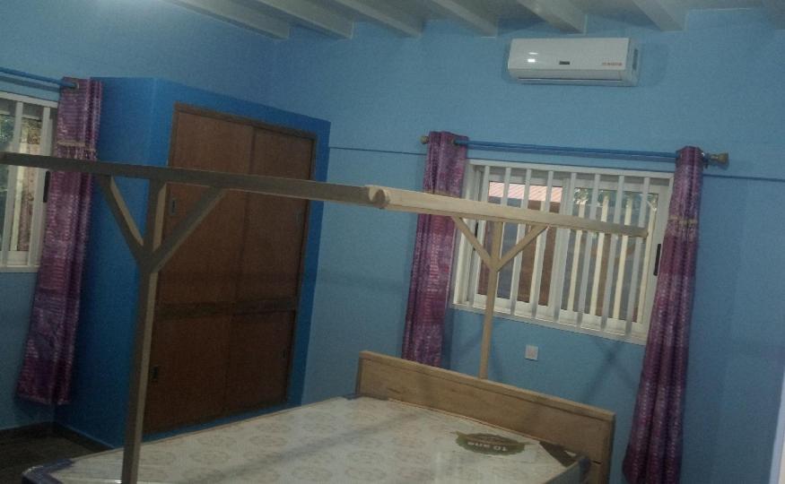 Maison Charlotte Forever Chambre D'Hotes Chez Un Couple Belgo Togolais Lomé Eksteriør billede